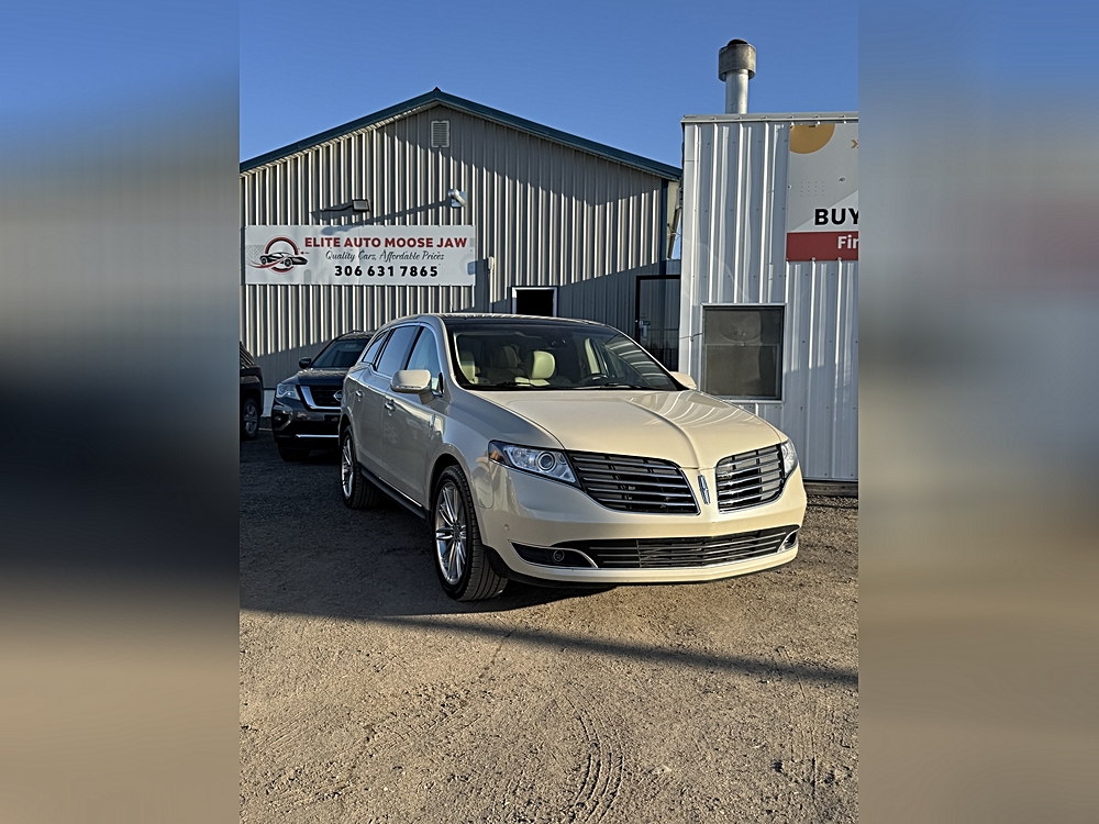 2018 Lincoln MKT AWD Other