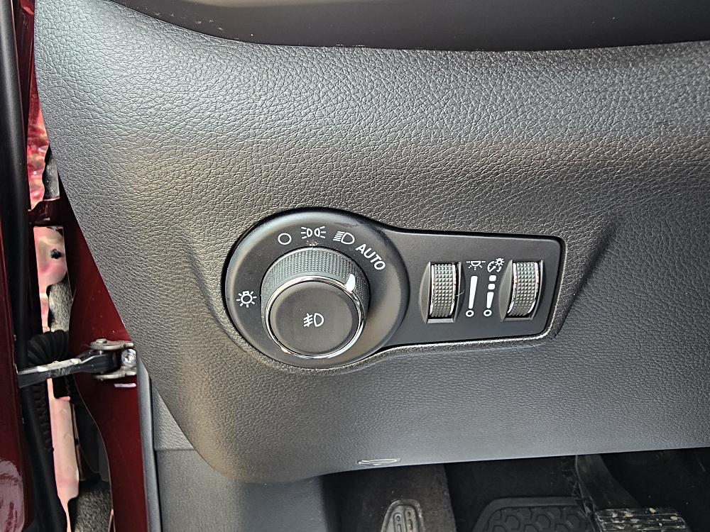 2022 Jeep Compass Latitude - Photo 13