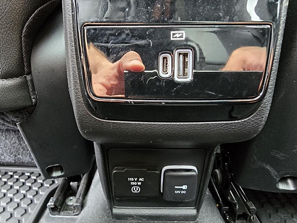 2022 Jeep Compass Latitude - Photo 25