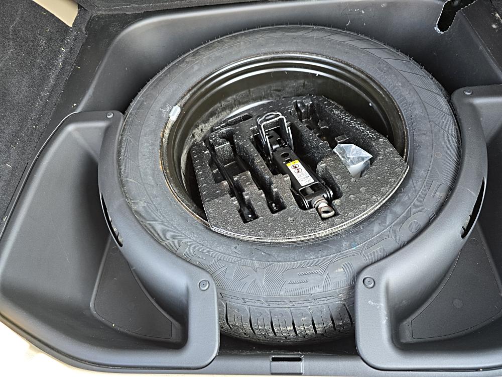 2019 Jeep Grand Cherokee Laredo E - Photo 24