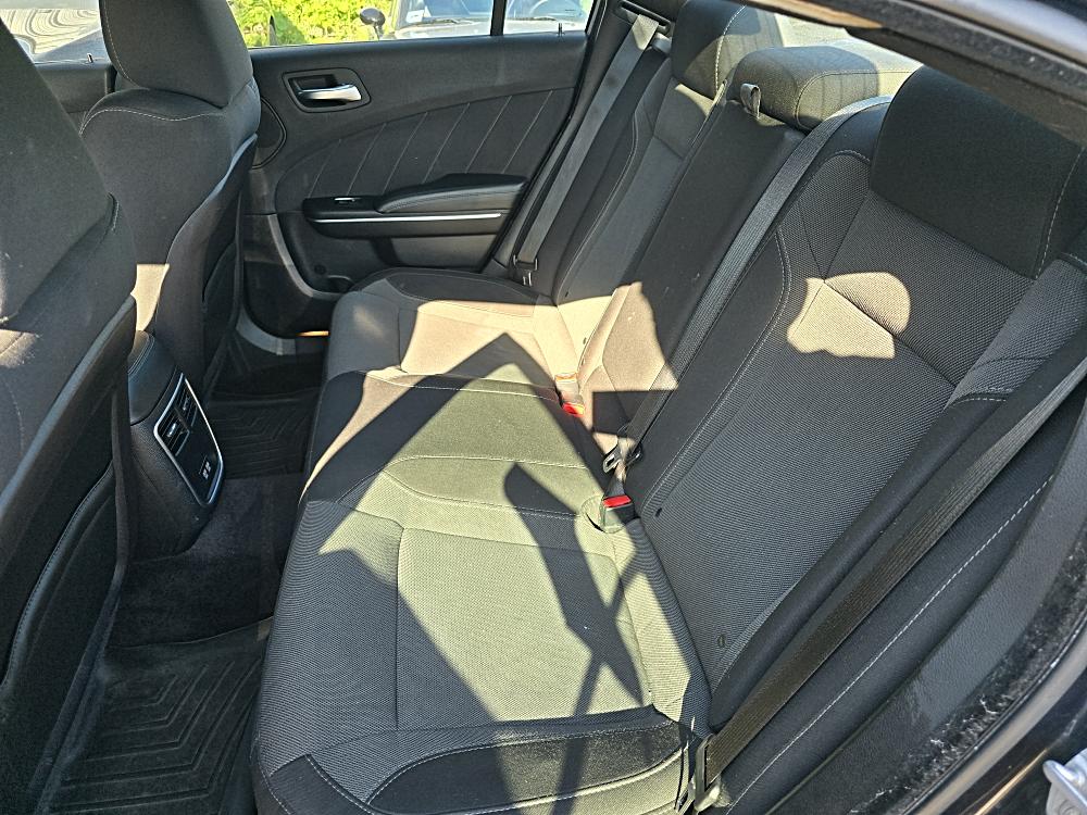 2016 Dodge Charger SXT - Photo 22