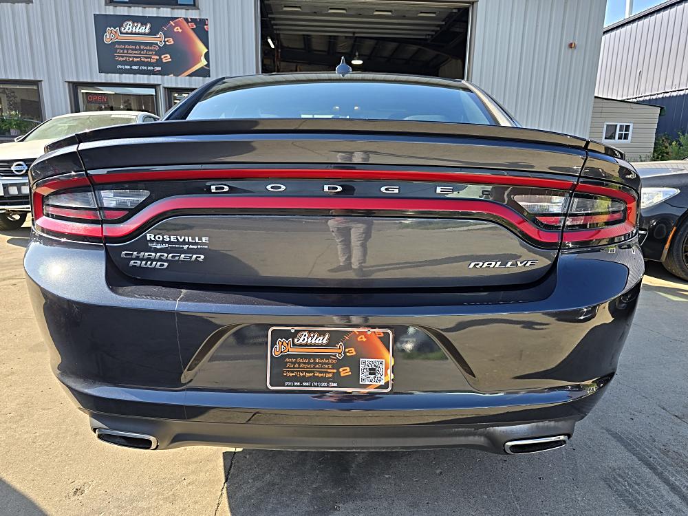 2016 Dodge Charger SXT - Photo 6