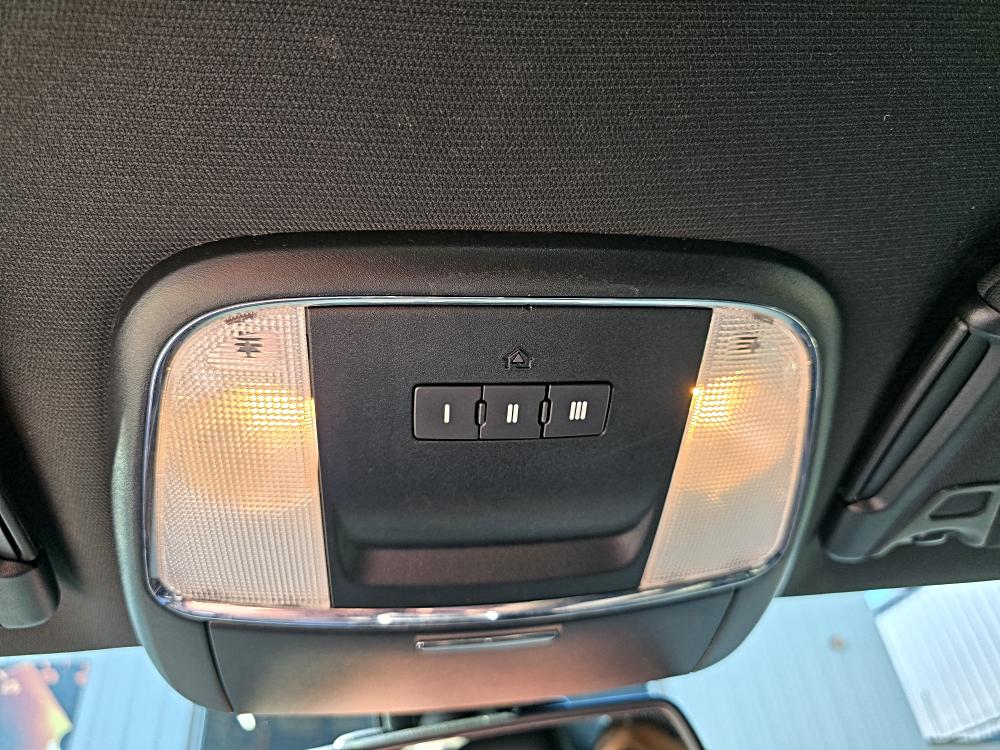 2016 Dodge Charger SXT - Photo 21