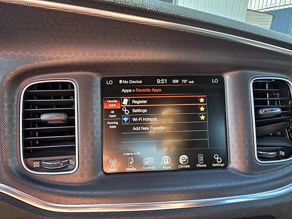 2016 Dodge Charger SXT - Photo 17