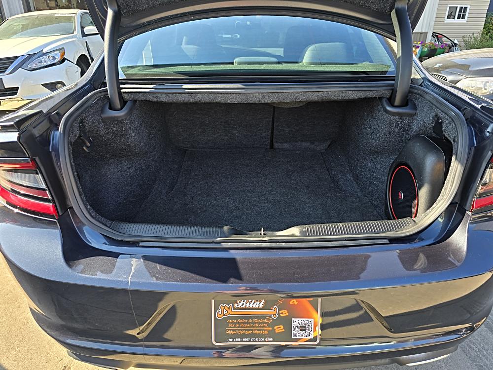 2016 Dodge Charger SXT - Photo 25