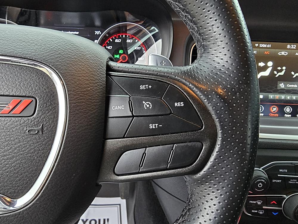 2022 Dodge Charger SXT - Photo 14