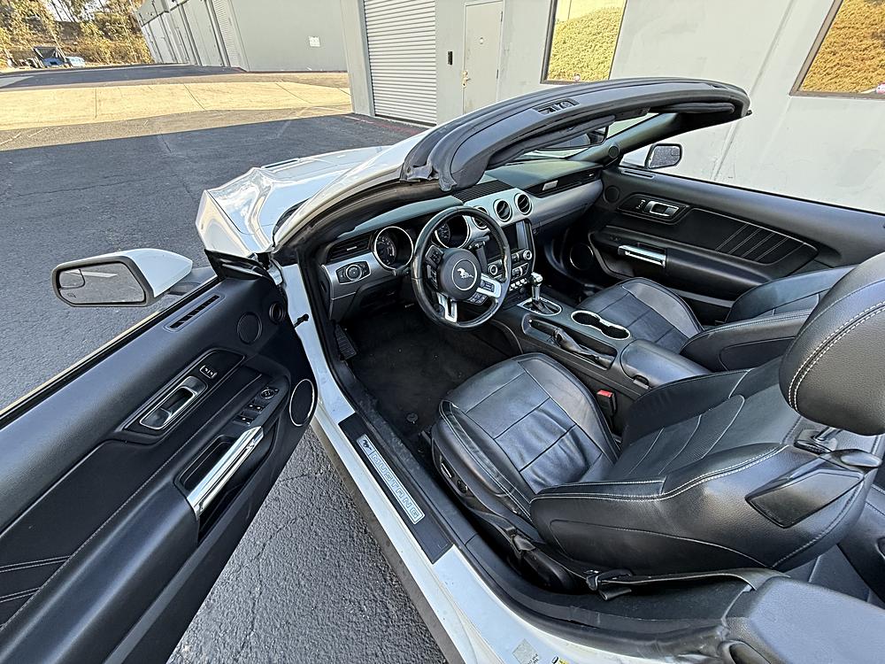 2018 Ford Mustang EcoBoost Premium - Photo 9
