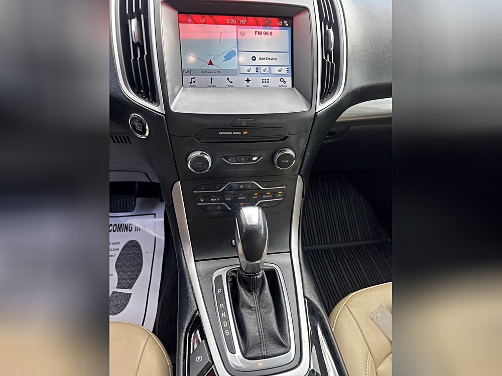 2018 Ford Edge SEL - Photo 9
