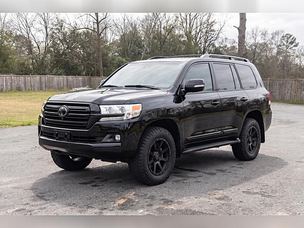 2021 Toyota Land Cruiser -'s photo