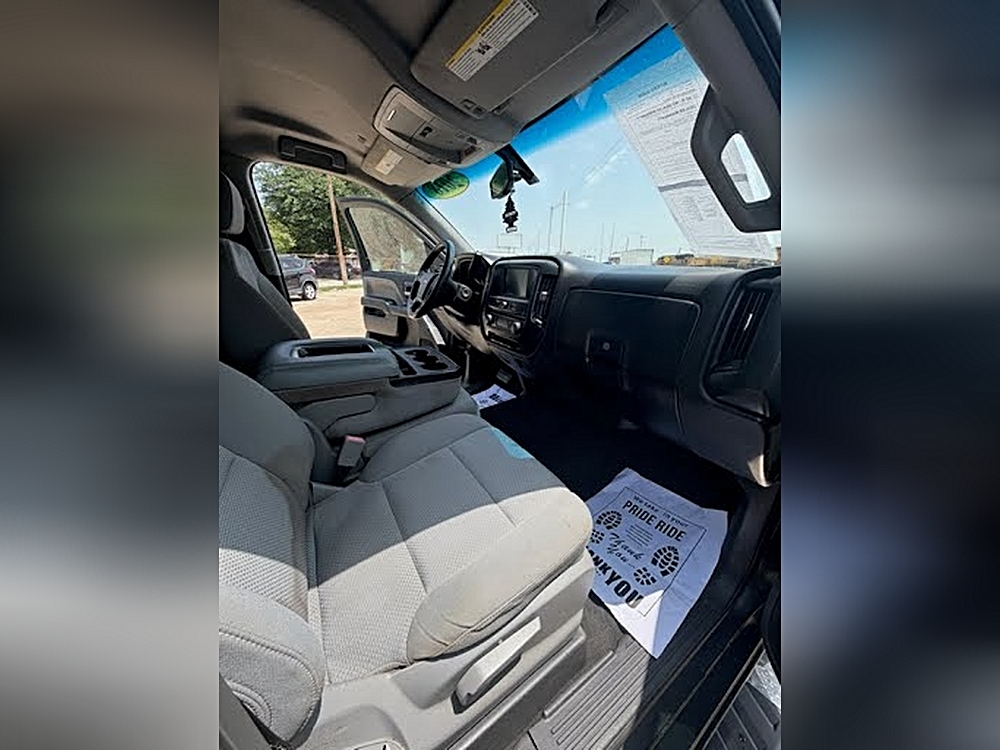 2018 Chevrolet Silverado 1500 Custom - Photo 8