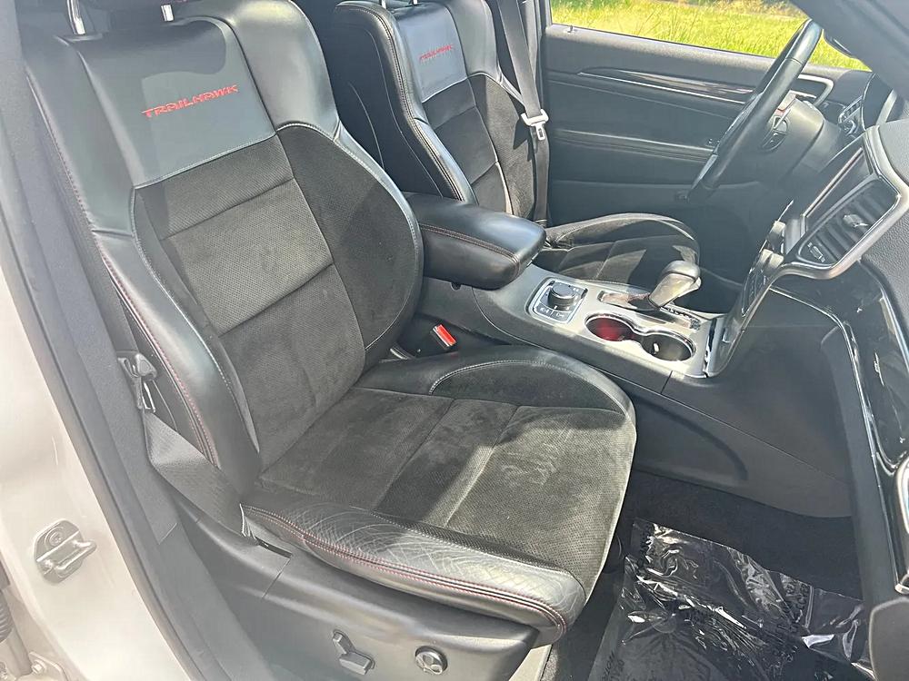 2017 Jeep Grand Cherokee Trailhawk - Photo 17