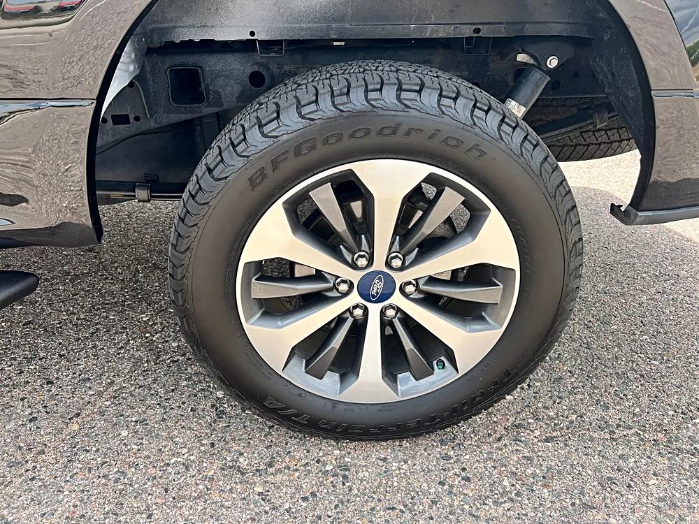 2019 Ford F-150 XLT - Photo 12