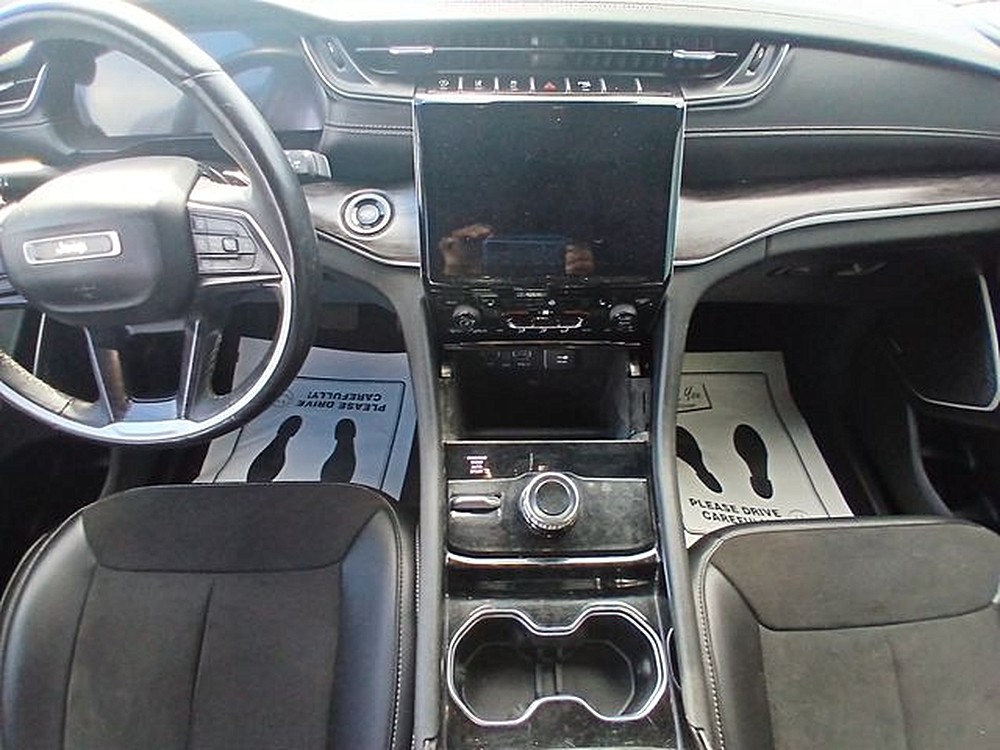 2024 Jeep Grand Cherokee Altitude - Photo 21