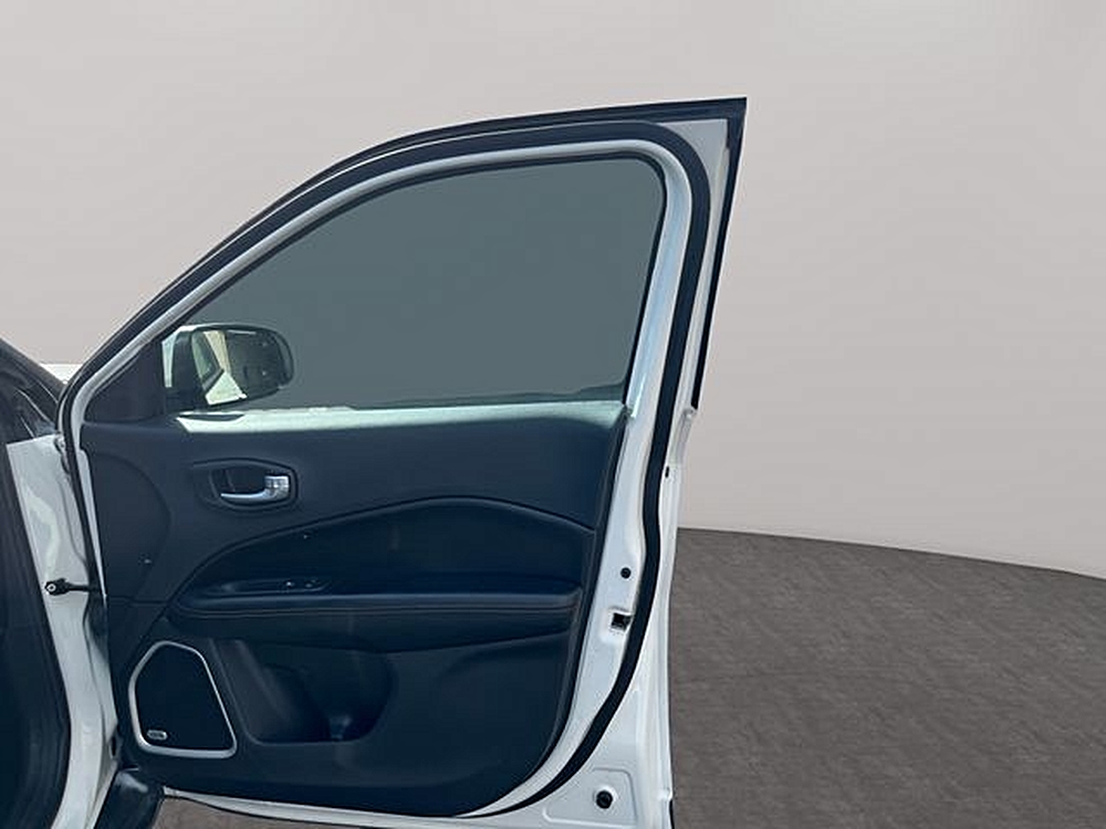 2021 Jeep Compass Limited - Photo 16