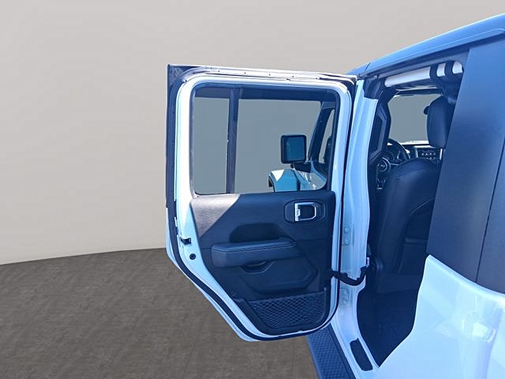 2020 Jeep Gladiator Overland - Photo 12