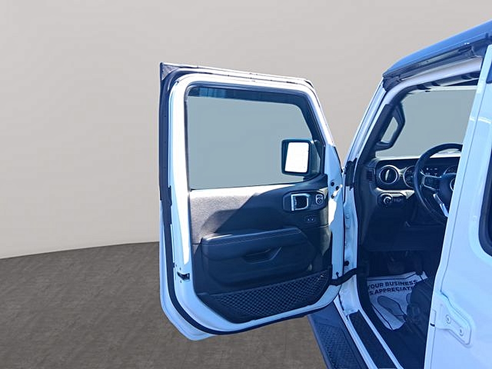 2020 Jeep Gladiator Overland - Photo 10