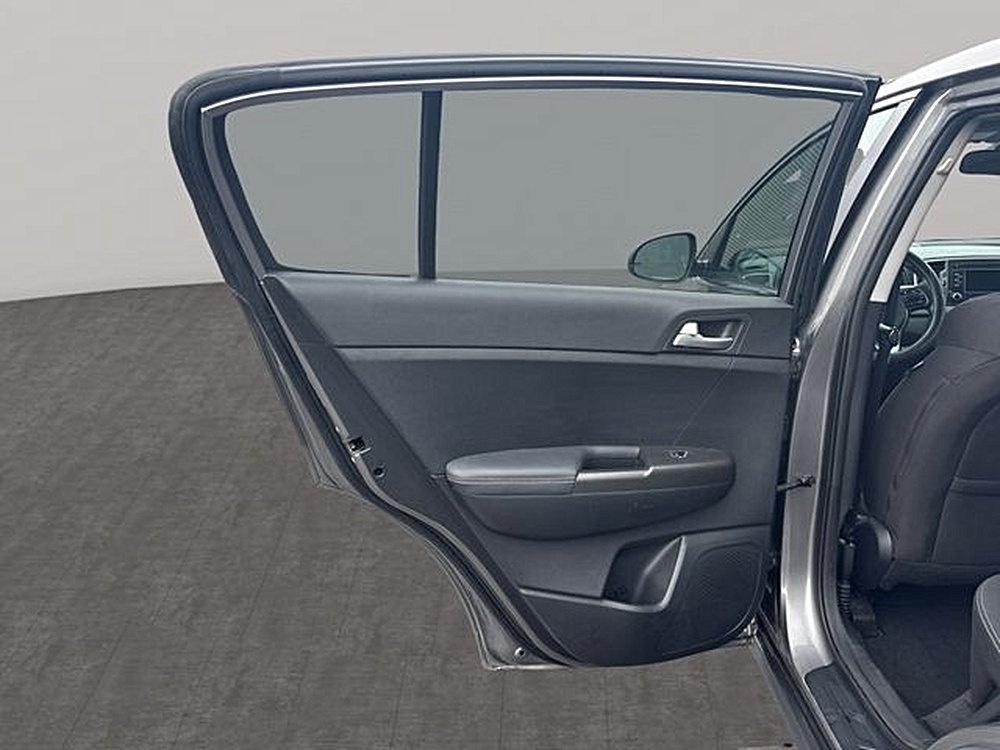 2018 Kia Sportage LX - Photo 13