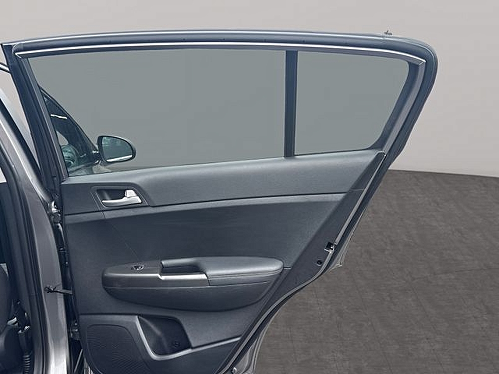 2018 Kia Sportage LX - Photo 18