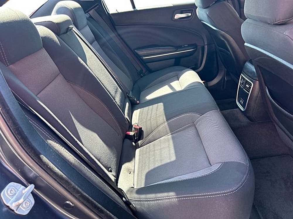 2018 Dodge Charger SXT - Photo 19