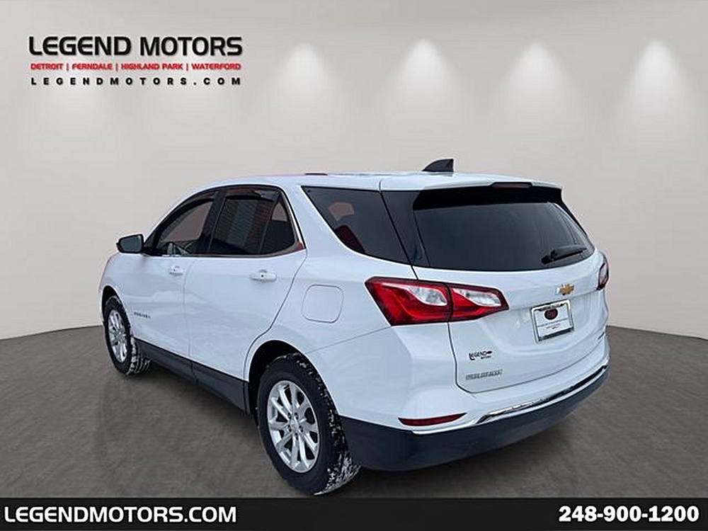 Used 2019 Chevrolet Equinox LT with VIN 2GNAXUEVXK6148735 for sale in Waterford Township, MI