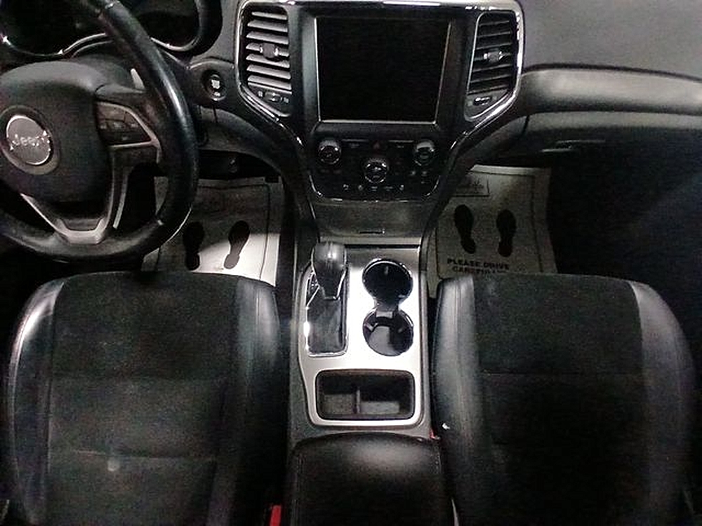 2017 Jeep Grand Cherokee Altitude - Photo 22