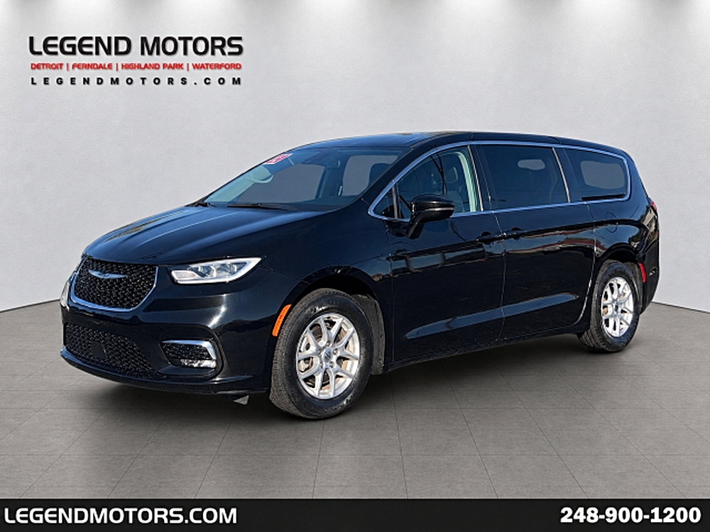 2024 Chrysler Pacifica Touring L