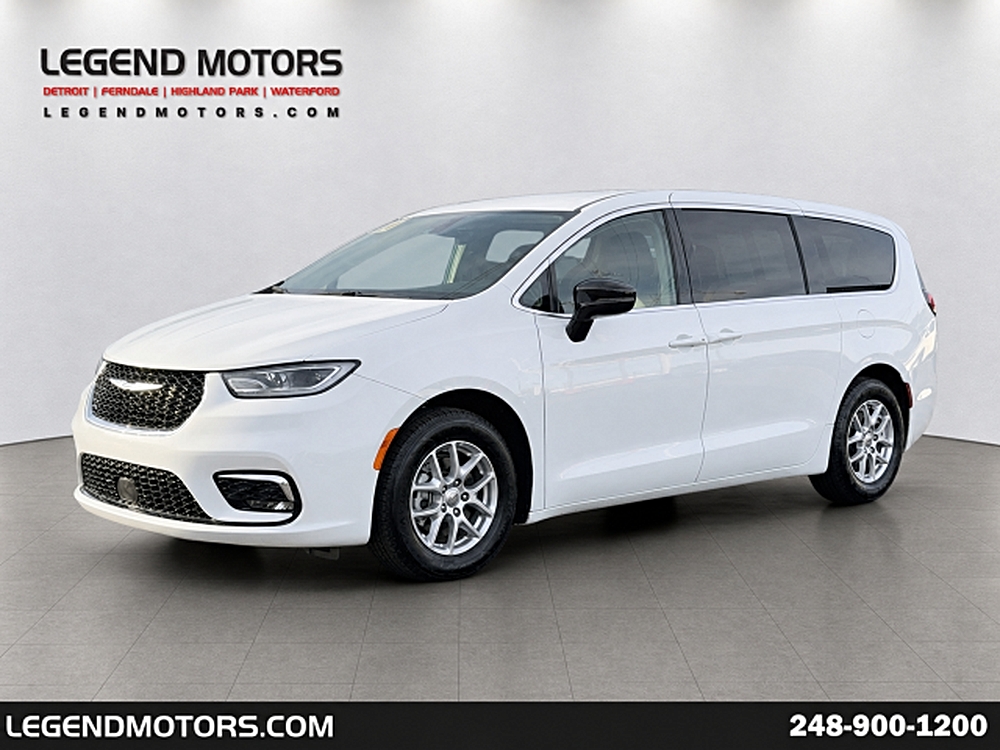 2024 Chrysler Pacifica Touring L