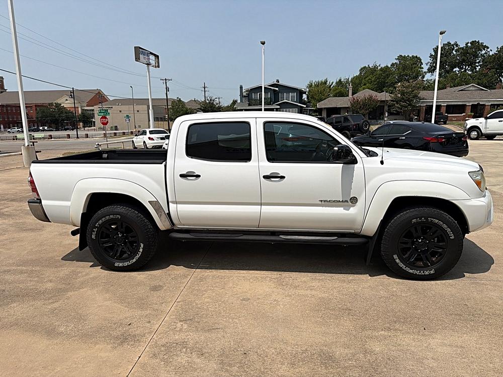 2015 Toyota Tacoma PreRunner - Photo 6