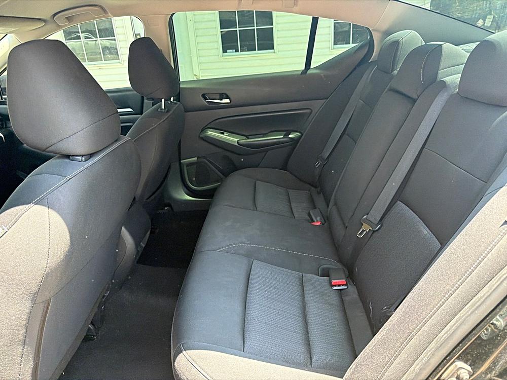 2022 Nissan Altima SV - Photo 11