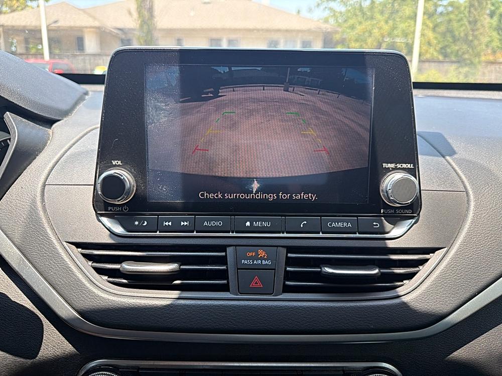 2022 Nissan Altima SV - Photo 15
