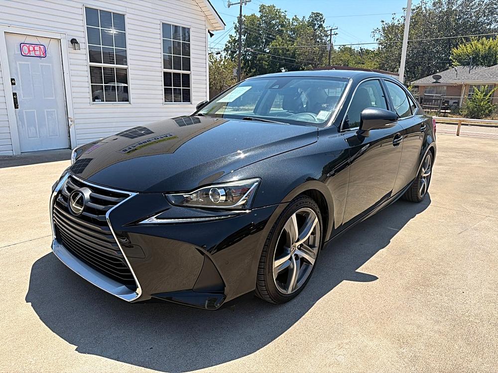 2017 Lexus IS