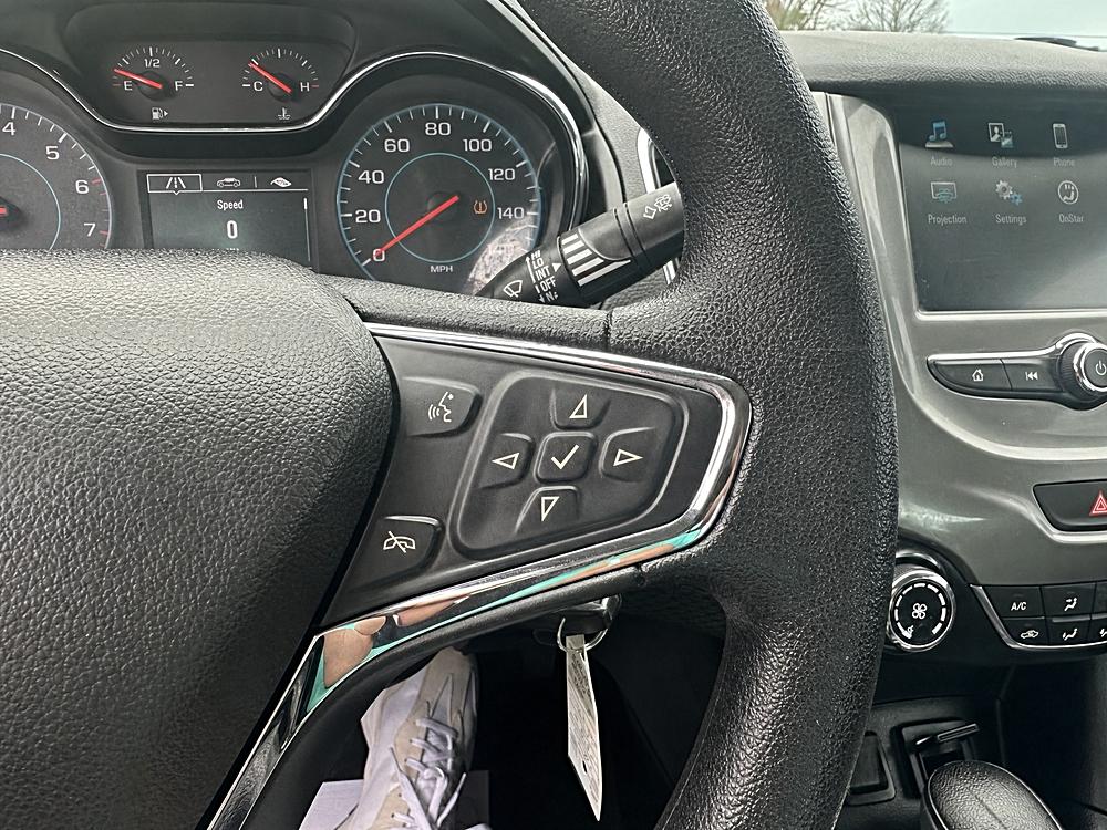 2017 Chevrolet Cruze LT - Photo 8