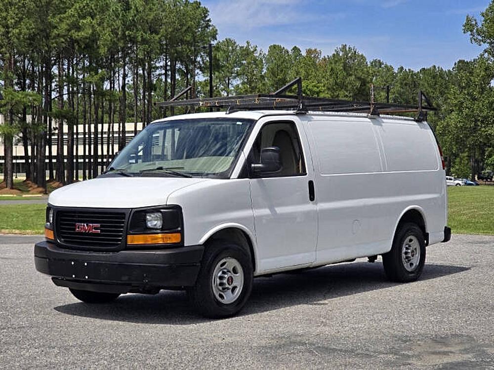 2016 GMC Savana Cargo