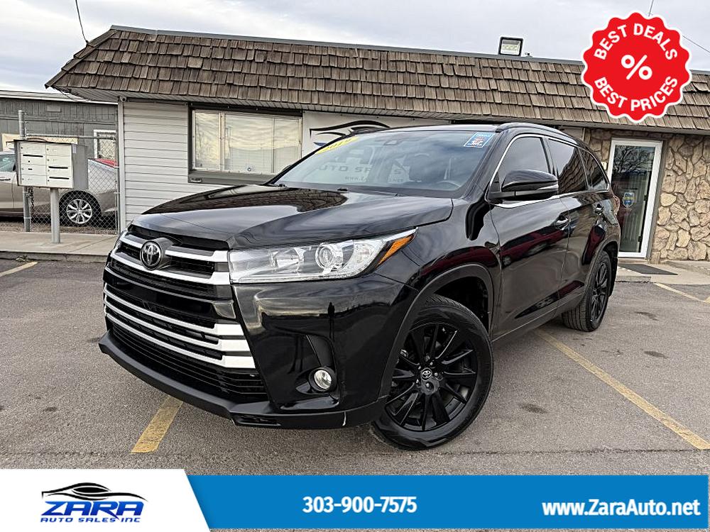 2019 Toyota Highlander SE's photo