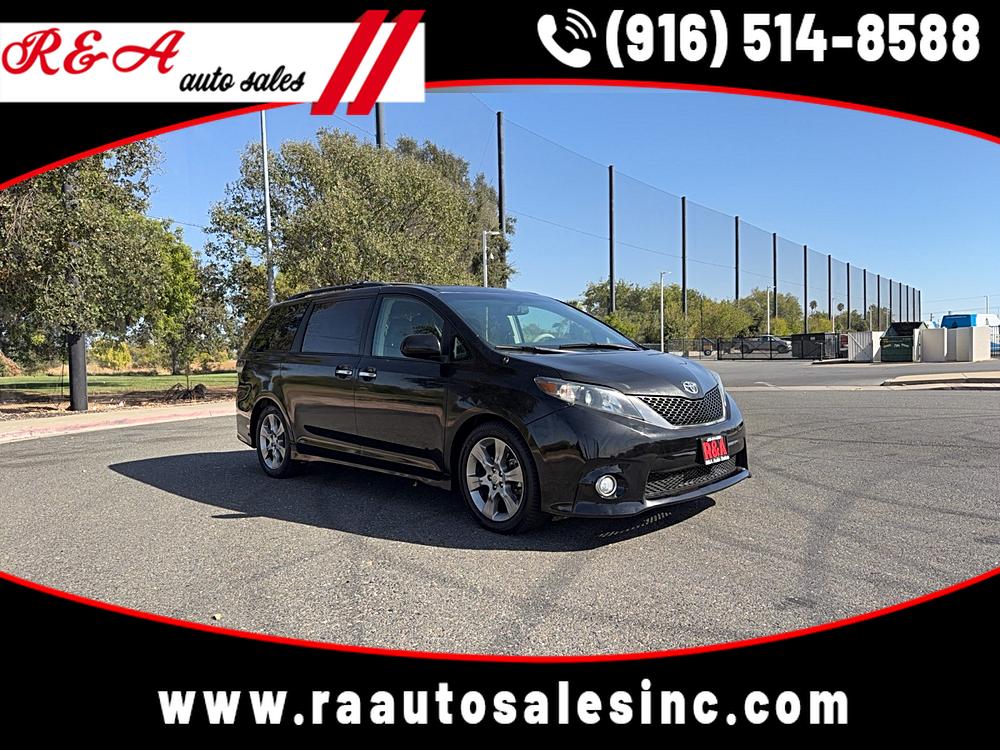 2014 Toyota Sienna SE