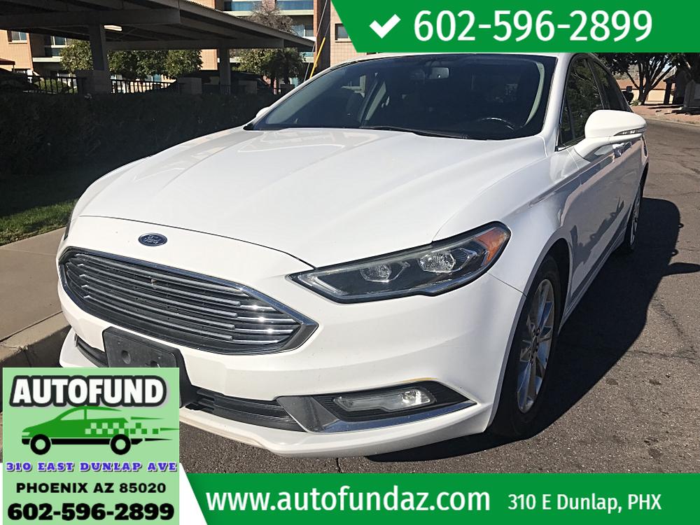 2017 Ford Fusion SE's photo