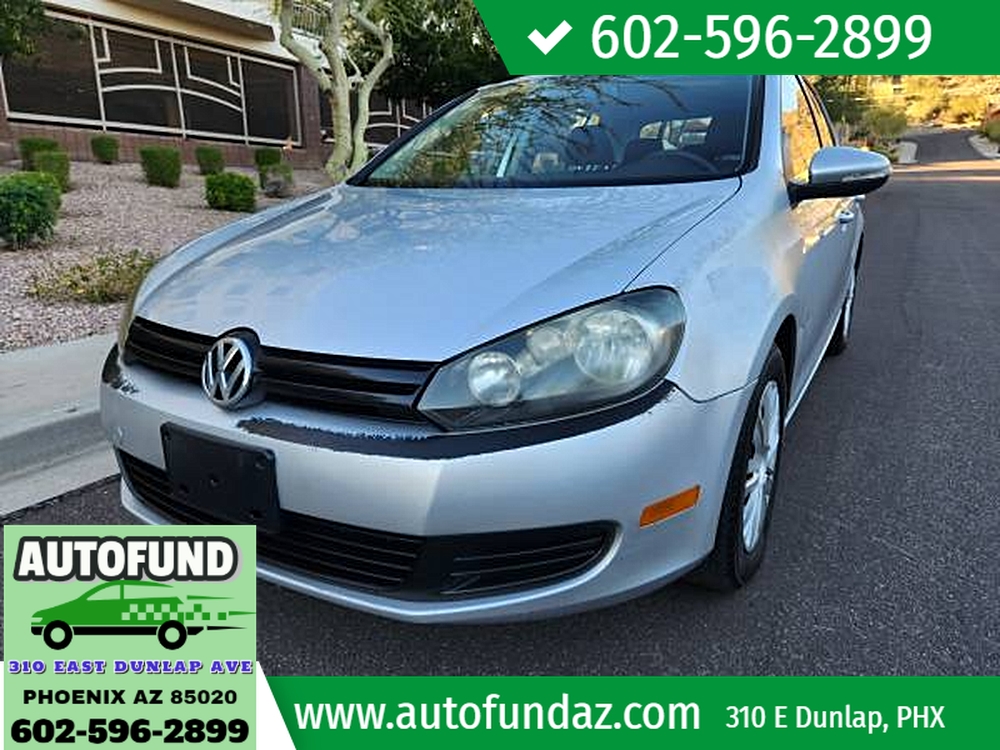 2012 Volkswagen Golf Base