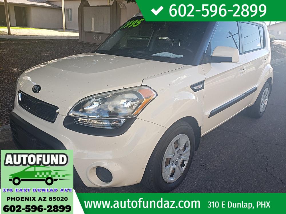 2013 Kia Soul Base's photo