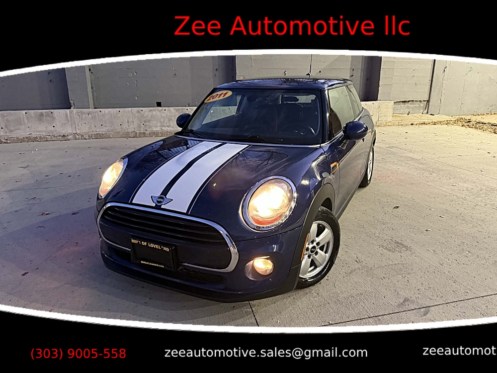 2017 MINI Cooper Base's photo