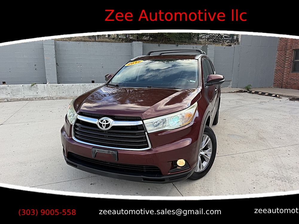 2015 Toyota Highlander XLE AWD photo