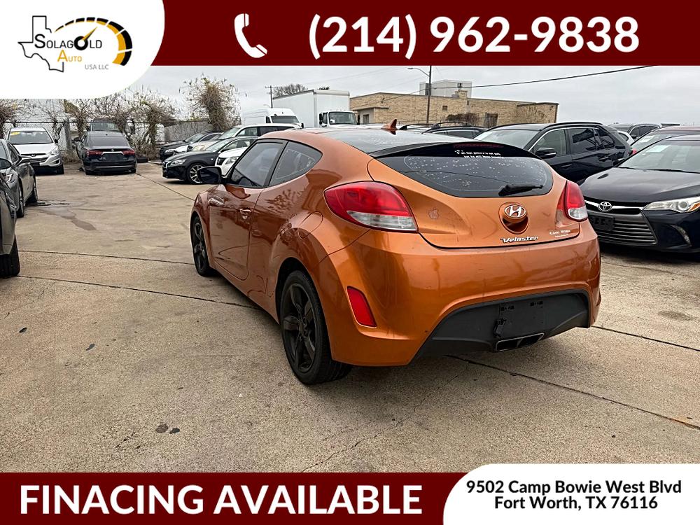 2013 Hyundai Veloster Base