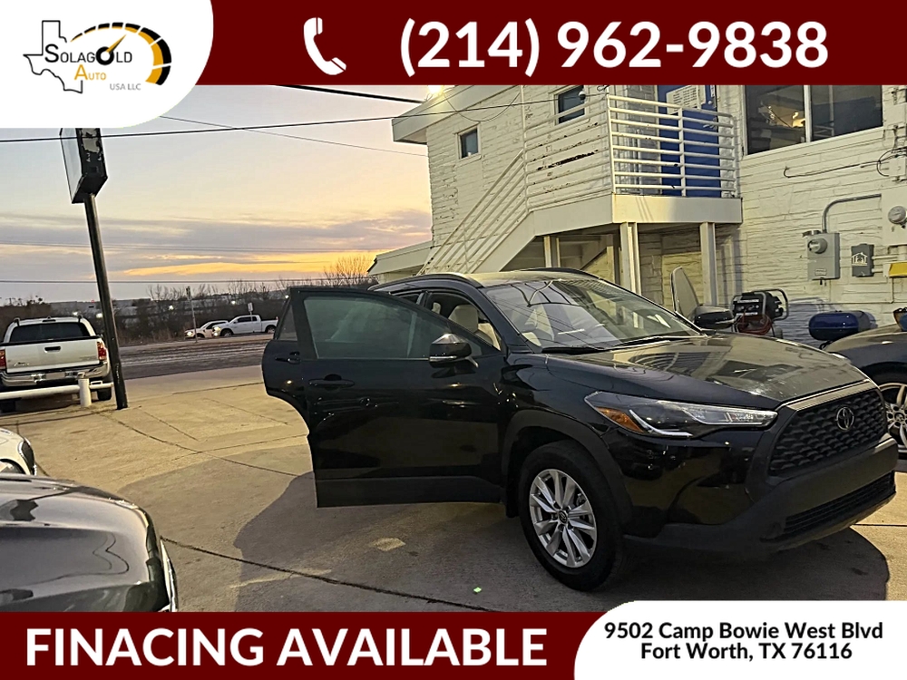 2023 Toyota Corolla Cross LE