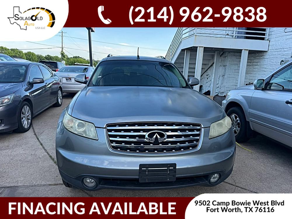 2005 INFINITI FX's photo
