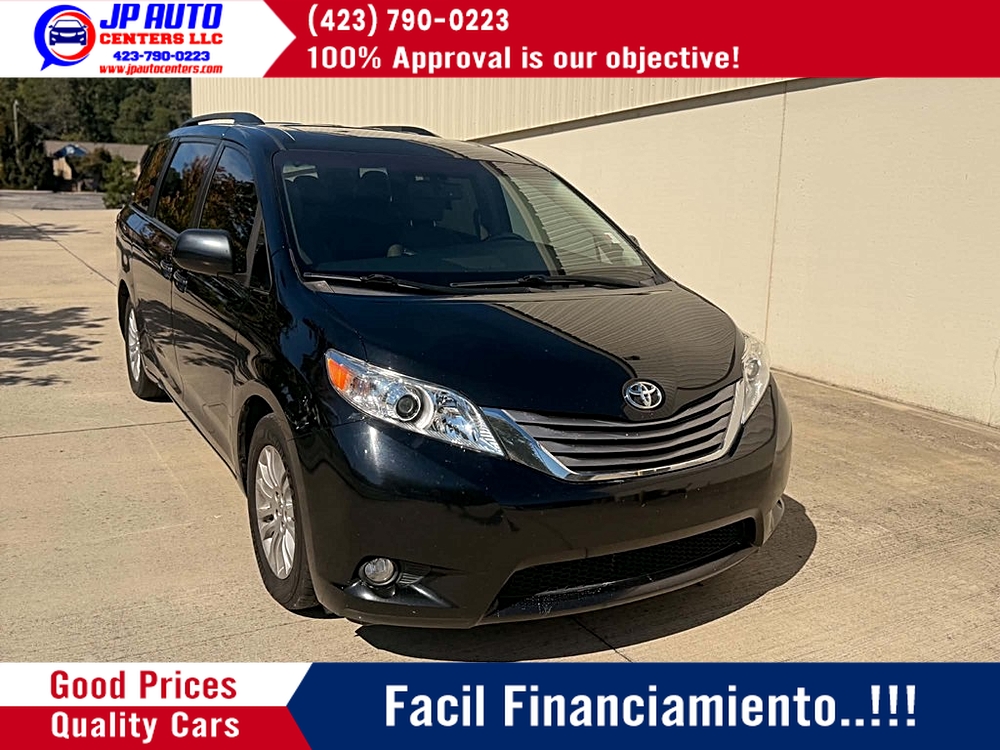 2017 Toyota Sienna XLE