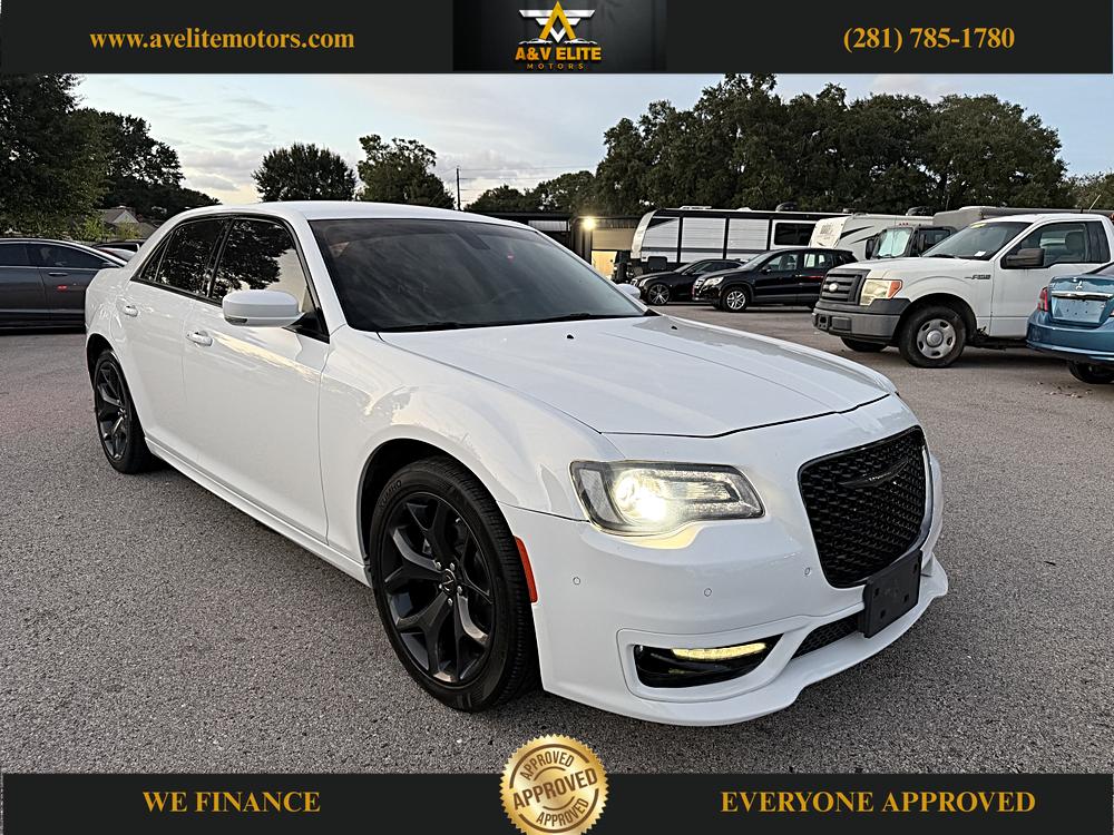 2022 Chrysler 300