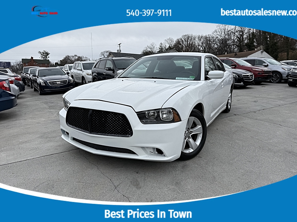 2013 Dodge Charger SE's photo