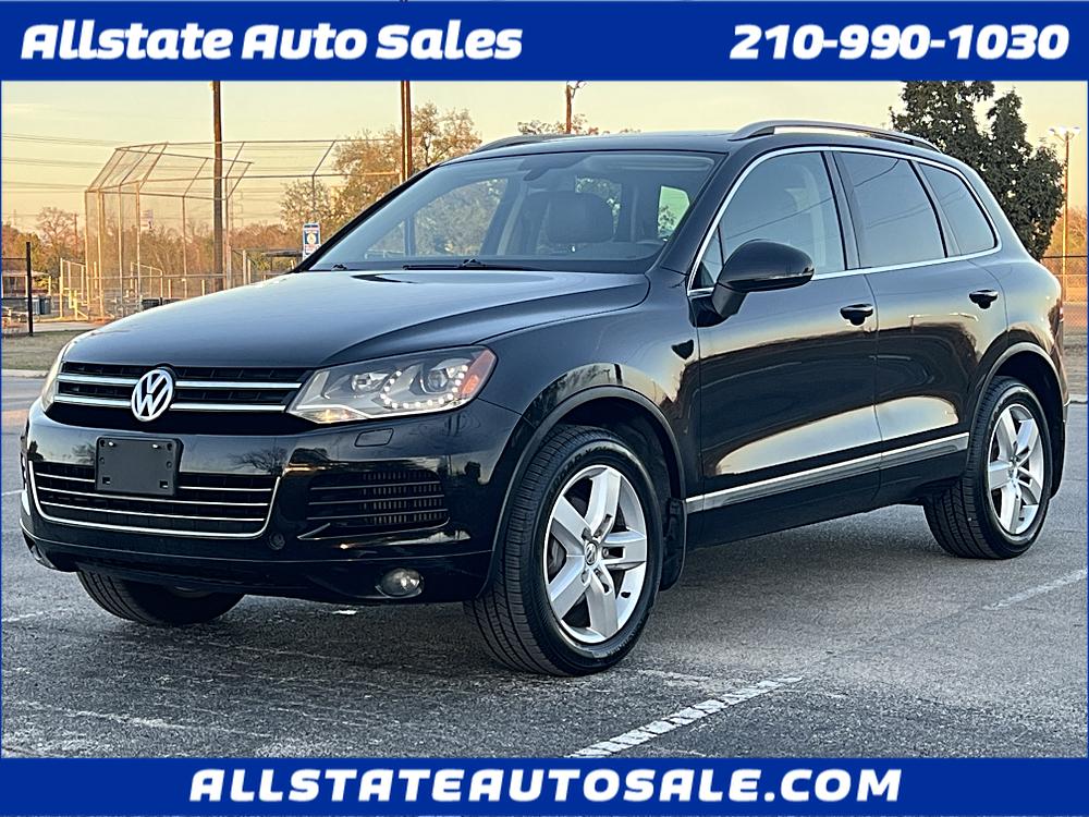 2012 Volkswagen Touareg Lux