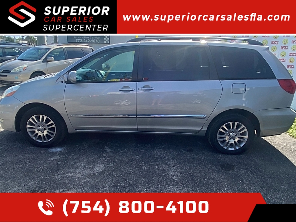 2009 Toyota Sienna XLE's photo