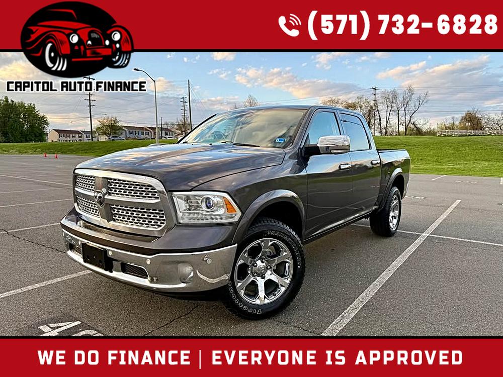 2015 RAM Ram 1500 Pickup Laramie