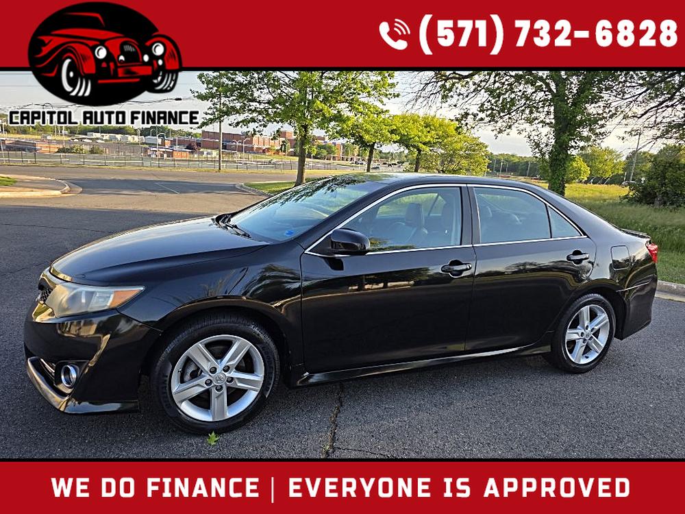 2013 Toyota Camry SE